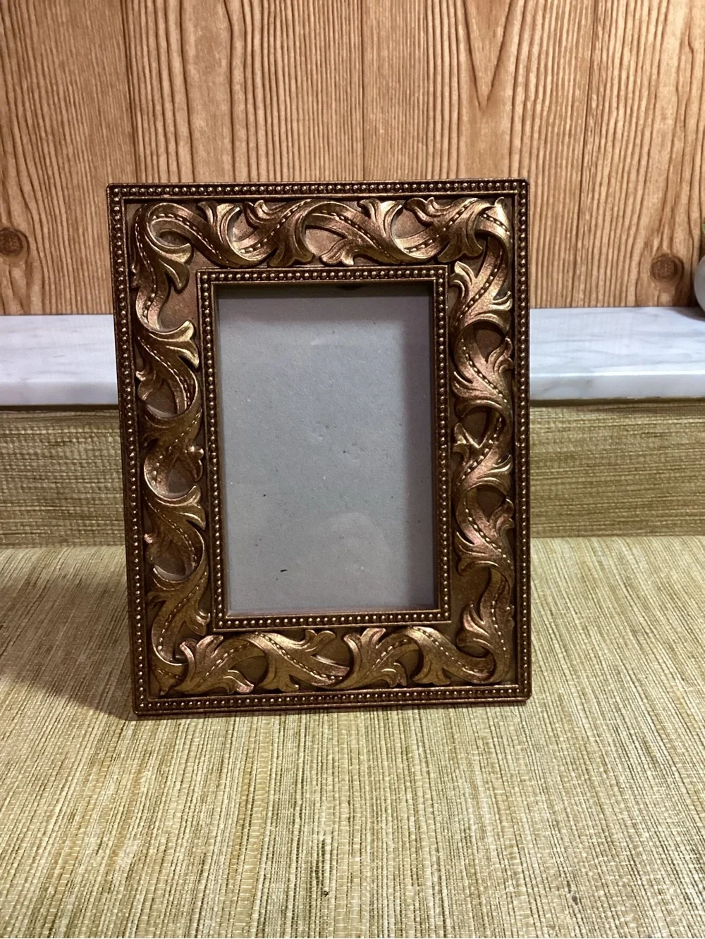 Ornate Gold Bronze Tone Picture Frame - Classic holds a 4x6